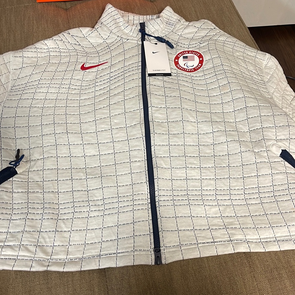 Nike United States Paralympic TeamWomen’s jacket
